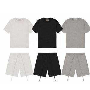 Set Estivo di <span class=keywords><strong>T</strong></span>-<span class=keywords><strong>shirt</strong></span> e Pantaloncini Casual in Stile Streetwear Americano, Vestibilità Regolare, in Poliestere/Cotone, Design Semplice - Product Image 1