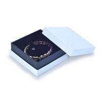 Boîte d'emballage de bijoux en carton de luxe, boîte cadeau personnalisée pour bague, boucles d'oreilles, collier ou bracelet avec insert en mousse