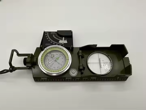 Boussole multifonctionnelle en métal professionnel voyage en plein air aventure règle niveau inclinomètre lueur dans le noir loupe - Product Image 6