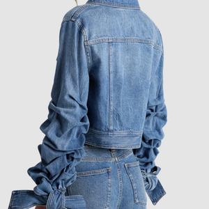 Chaqueta vaquera azul claro lavada de moda al por mayor para mujer, chaqueta vaquera con cuello para primavera y otoño, chaqueta vaquera con dobladillo corto - Product Image 3