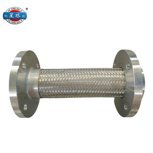 Tuyau en acier inoxydable <span class=keywords><strong>304</strong></span> doublé de PTFE haute pression avec conception d'étanchéité haute vacuums pour la compensation de déplacement des conduites - Product Image 1
