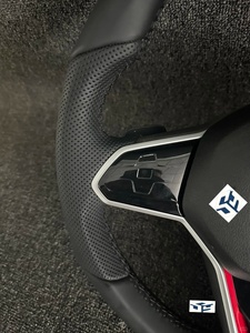 พวงมาลัยรถยนต์หนังแท้แบบเจาะรู เย็บด้ายดำ สำหรับรถยนต์ Volkswagen Golf 8 <span class=keywords><strong>ราคา</strong></span>ส่ง <span class=keywords><strong>ราคา</strong></span>ถูก - Product Image 2