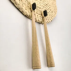 しっかりとした毛を持つ竹製木製ハンドル歯ブラシ