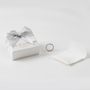 Scatola per Gioielli di Lusso con Design Personalizzato OEM, Confezione in Carta Lucida con Scatola di Imballaggio - Product Image 2