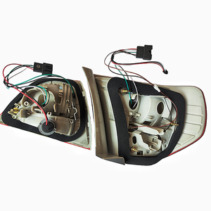 Mise à niveau du feu arrière LED pour <span class=keywords><strong>BMW</strong></span> série <span class=keywords><strong>3</strong></span> <span class=keywords><strong>E90</strong></span> LCI feu arrière feu arrière 2009-2012 feu arrière <span class=keywords><strong>feux</strong></span> arrière plug and play - Product Image 4
