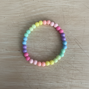 Regalo del día Cuentas de arcoíris Color caramelo Pulsera para niños Accesorios para niñas pequeñas - Product Image 1
