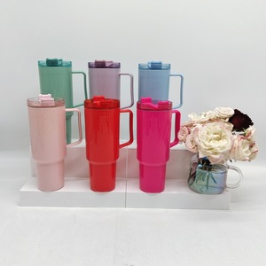 2025 New 40oz Handle Ice Cup PP Material Large Capacity Portable With Straw Plastic Car Cup Travel Use - Product Image 3
