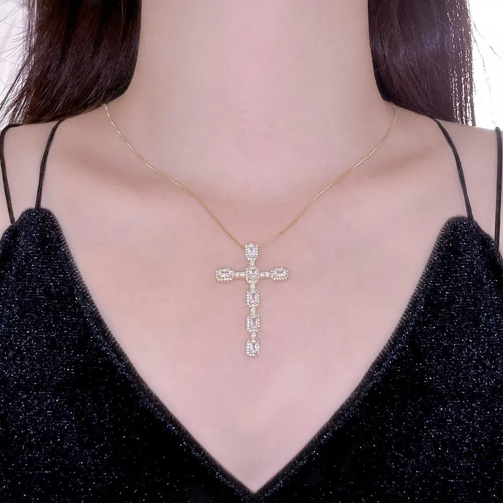 Hot Selling High Quality Gold Plated Iced Out CZ Crystal Diamond Cross Pendant men's Necklace Women