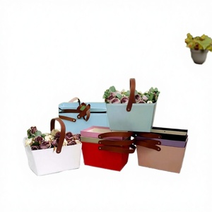 Boîte Cadeau Rectangulaire Rigide Personnalisée de Haute Qualité, Recyclable, Couleur Macaron, avec Poignée Portable pour Fleurs et Articles de Mode - Product Image 1