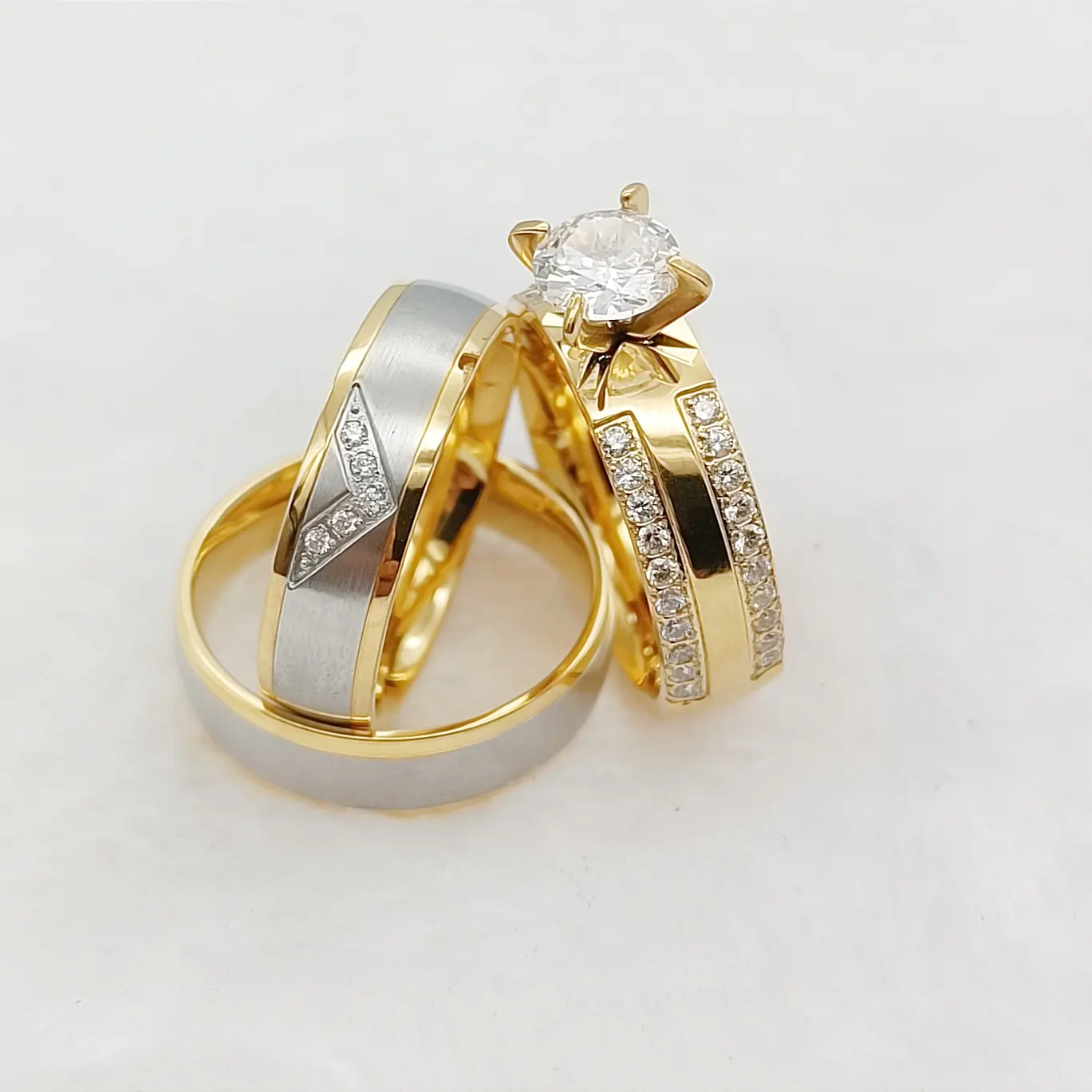 ชุดแหวนหมั้นแต่งงานวาเลนไทน์3ชิ้นสำหรับผู้ชายและผู้หญิงเครื่องประดับชุบทอง18K