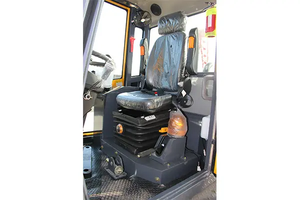 Chargeur frontal durable <span class=keywords><strong>ZL16F</strong></span>, capacité de charge de 1600 kg, mini-chargeur, vente en gros, conception compacte - Product Image 4