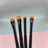Pinceaux de maquillage personnalisés avec logo pour cils et outils de beauté, pinceau correcteur, pinceau plat