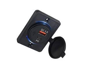 Cargador de Coche de 12V con Doble Puerto PD Tipo C + USB QC 3.0 de 3 Puertos y 20W, Resistente a las Llamas, para Camiones y Autobuses - Product Image 1
