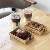 Boîte à emporter personnalisée en carton épais pour gaufres, plateau jetable en papier anti-graisse pour snacks, idéal pour les boutiques de desserts de rue