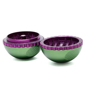 Moulin à herbes et à <span class=keywords><strong>tabac</strong></span> personnalisé avec logo, 2,5 pouces (63 mm), 4 couches, en aluminium, design carré à billes, moulin à épices multicolore - Product Image 4