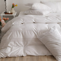 Parure de lit Quanke élégante de style britannique en coton égyptien sergé, avec double dentelle, housse de couette blanche, standard britannique, linge de lit en gros
