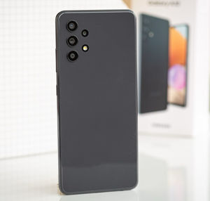 Smartphone original débloqué 6.4 pouces 64G Android <span class=keywords><strong>A32</strong></span> Octa Core CPU LTE cellulaire avec langue de fonctionnement en anglais - Product Image 1