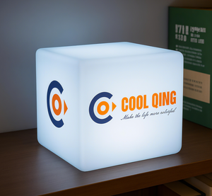 PE dayanıklı restoran konferans <span class=keywords><strong>Bar</strong></span> masası işareti LED küp 15cm özel logo açık LED çubuk sandalye - Product Image 5