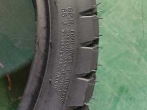 Venta Directa de Fábrica, Neumáticos para Motocicleta de Alta Calidad, Resistentes y de Gran Capacidad de Carga, 110/90-17, Sin Cámara - Product Image 2