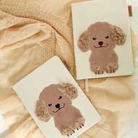 Carnet personnalisé avec broderie de chien mignon, couverture en lin avec étiquette tissée