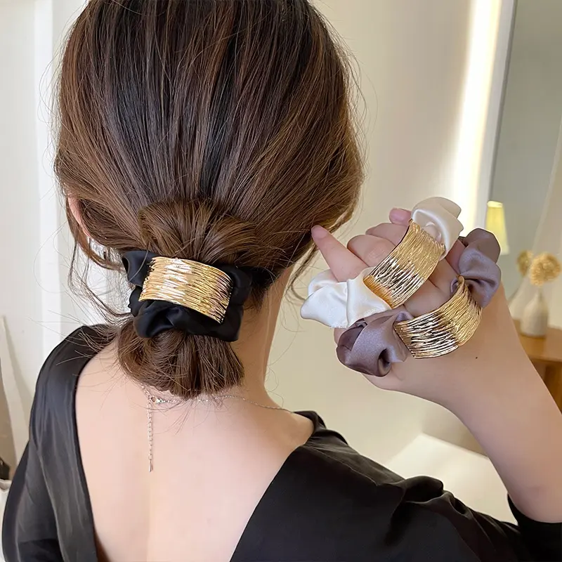 Korean Fashion Elegant Metal Large Hair Scrunchies With Ponytail Silk Hair Ties Elastic Scrunchies Hair Ties For Women