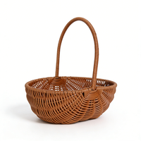 Multifunctionele grote ecovriendelijke waterdichte fruitmand van PP met rotan handvatten voor picknickgebruik, Scandinavische stijl, OEM/ODM