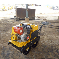 Rouleau compresseur hydraulique vibrant à double tambour de 2 tonnes, mini LTC2020, compresseur LUTONG, moteur Changfa, pompe SAUER 12/18.4KW, 1 an de garantie