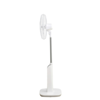 Ventilateur de sol LED rechargeable à énergie solaire avec télécommande - Moteur DC, boîtier en plastique durable, fabriqué en Chine, sans marque, pour intérieur et extérieur
