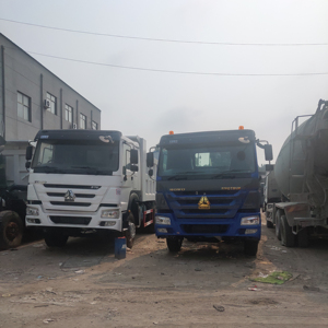 Camion benne Howo 375 Euro 3 avec système de puissance fiable, forte capacité de charge et caméra arrière 360° pour usage en construction - Product Image 1