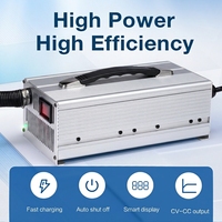 Chargeur de batterie LiFePO4 XIETONG S2500 12.6V/29.2V/50A 54.6V/30A 12V/24V/48V pour voitures hybrides, chariots élévateurs, voiturettes de golf - Efficacité de 85%