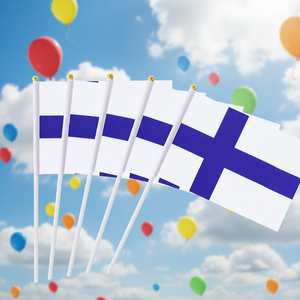 Drapeau finlandais 14*21cm, petit drapeau finlandais miniature à tenir à la main pour les fêtes, les défilés, les événements sportifs - Product Image 2