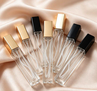 Flacons d'échantillon carrés miniatures de 10 ml, flacon pulvérisateur atomiseur en verre transparent, boîte en papier personnalisée et impression