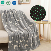 Manta Luminosa de Felpa, Brilla en la Oscuridad, Regalo, Manta para Sofá con Diseño de Estrellas y Luna, Mantas Luminosas Personalizadas para Niños para el Invierno