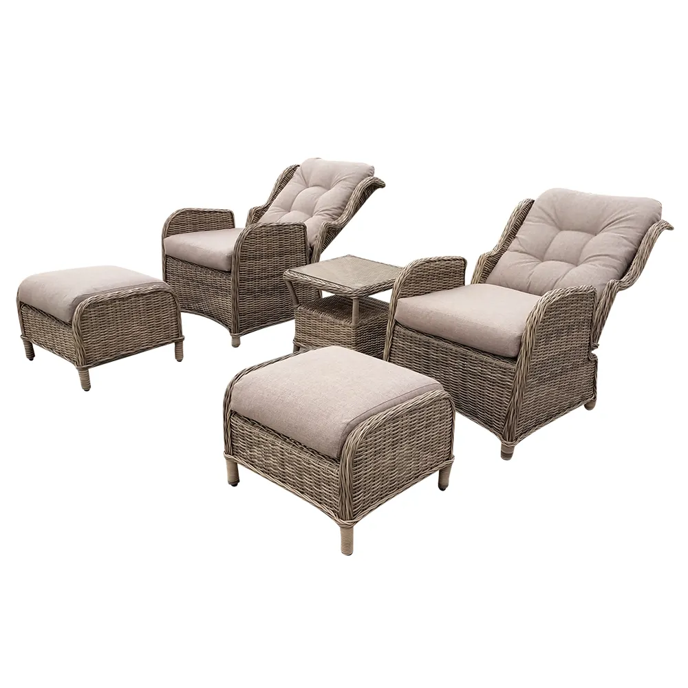 Neues Design Luxus Outdoor Rattan Lounge Chair Wicker Sofa Garten Set mit osmanischen Hocker