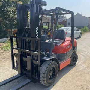 รถยกโตโยต้า  ยกได้ 3 ตัน ยี่ห้อญี่ปุ่น สภาพใหม่มาก รถยก 3 ตัน ราคาถูก ขาย - Product Image 6