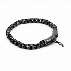 Yunnique-pulsera con cadena de motocicleta estilo punk europeo americano, cierre magnético de acero y titanio negro, joyería Unisex - Product Image 3