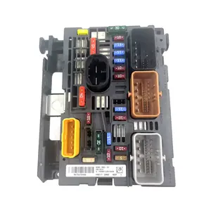 9809742880 9666700480 9807028780 9675879480 Fuse box assembly For Peugeot 307 308 408 Citroen C4 R05 R20