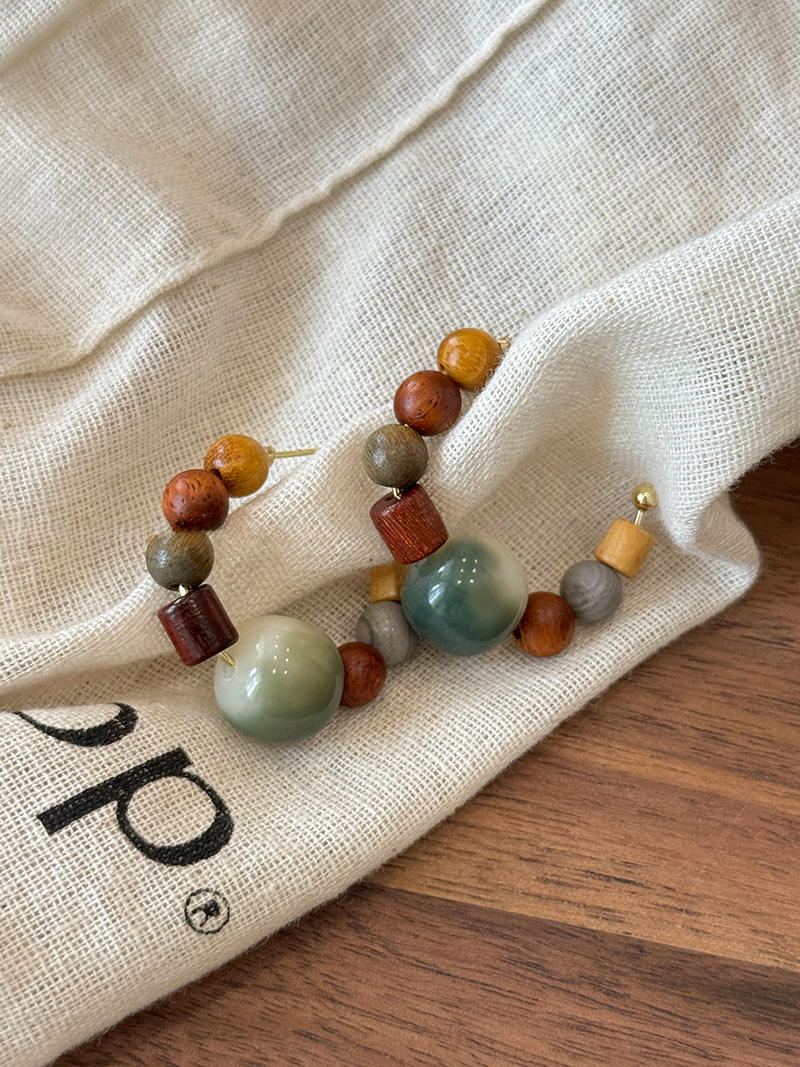 สีเขียว