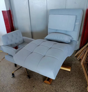 Cama Curva para Pestañas con Silla, Juego de Muebles de Salón Ajustables de Cuero PU, Diseño Contemporáneo, Base Dorada, Cubierta Gris Claro - Product Image 6