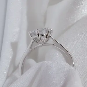 결혼 반지 큰 라운드 다이아몬드 골드 반지 750 다이아몬드 반지 보석 여성