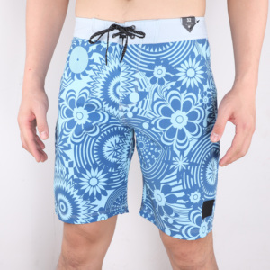 Shorts de Baño para Hombre, Azules con Estampado Floral, Secado Rápido, Cintura Media con Cordón Ajustable, Estilo Casual, Sublimados - Product Image 1