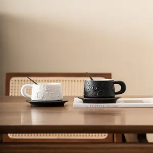 Tazza da caffè in ceramica pianeta stile giapponese Latte Art semplice piattino tazza da colazione tazza tazza da tè da ufficio