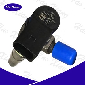 03L130277S Injecteur de carburant <span class=keywords><strong>diesel</strong></span> pour pièces automobiles Injecteur à rampe commune pour <span class=keywords><strong>VW</strong></span> <span class=keywords><strong>Caddy</strong></span> - Product Image 2
