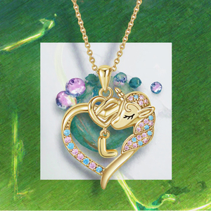 Collier pendentif cœur licorne couleur or avec breloque en cristal et chaîne à maillons pour femme, idéal pour le quotidien et les cadeaux - Product Image 2