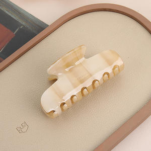 Accessoire pour cheveux en acétate de haute qualité, style européen et américain, pour femmes, fabriqué en France. - Product Image 5