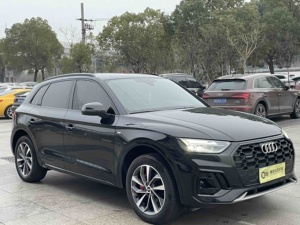 Audi Q5L 2024 40 TFSI Luxury Dynamic SUV Premium Usado, Auto de <span class=keywords><strong>Segunda</strong></span> <span class=keywords><strong>Mano</strong></span> para Exportación - Product Image 3