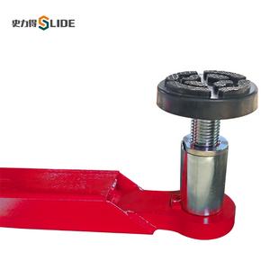 <span class=keywords><strong>Cric</strong></span> <span class=keywords><strong>hydraulique</strong></span> automobile SLD de haute qualité capacité de levage de 5000kg certificat CE pris en charge deux ascenseurs de véhicule de conception de poteau ascenseur de voiture - Product Image 2