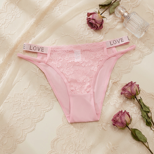 Culottes de bikini sexy en dentelle tricotée pour femmes, avec ceinture ornée de strass et inscription LOVE, double bretelles, taille mi-haute, respirantes, OEM ODM - Product Image 2