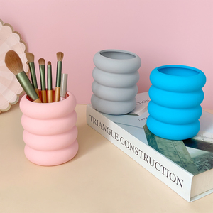 New Round pen holder - student desk office stationery pen barrel - silicone multi-functional <b>makeup</b> and beauty pen storage <b>box</b> - Product Image 1
