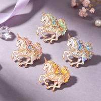 Bros Pin Unicorn Berlapis Emas dengan Rhinestone dan Mutiara, Bros Mewah untuk Wanita, Set Bros Fashion, Hadiah Grosir, Pin Kerah Kristal